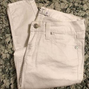 White Skinny Jeans